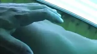 ‎جنس جماعي جامح مع الفتاة المثيرة المثقوبة سيمون