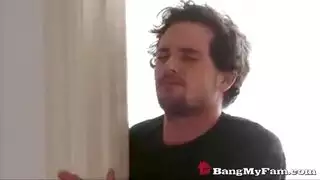 اغتصاب ام روسية من ابنها الهايج علي سرير الفراش بكل الاوضاع