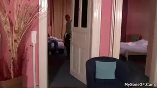 سكس مع أمي في حمام