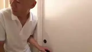 حزم على مثليه راعية البقر المعلم الياباني
