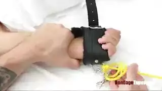 يحذفو خمسه مرات بل كس