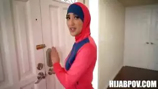 سكس مختلف الأعراق: سعودية تُناك من أجنبي