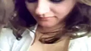 البنت ورم وجه