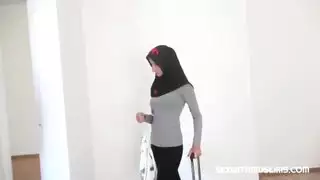 نيك عنيف براغ