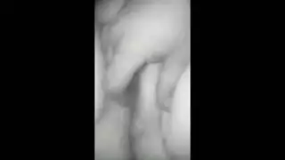 حركة مكتبية صريحة: رجال متزوجون مخادعون يحصلون على الجنس