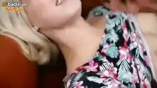 يدخل على أمه وهى نايمة ويغتصبها الفيديو الاباحية عالية الدقة كامل