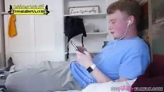 الابن ينيك مرت ابوه في الحديقه مترجم