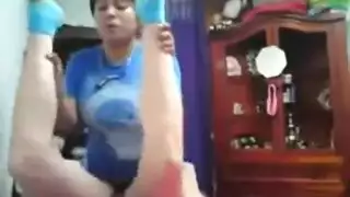 الاب ياخذ بنت بالقوة سكس