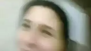 سكس زوجين يمنين في شهر العسل