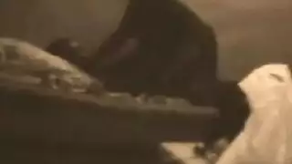 إباحية آسيوية هاردكور: ركوب عميق وخشن