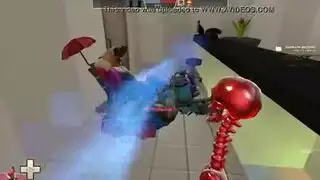 مراهقة تُدلك فرجها حتى ينتفخ