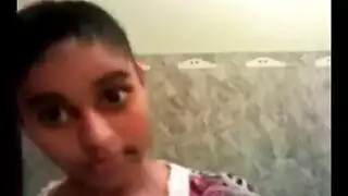 الكلب العجوز يأخذ اثنين في وقت واحد في عصابة ثالوث إكس إكس إكس