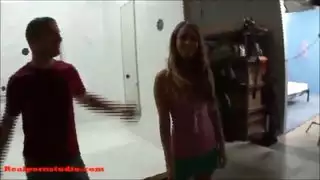 بنت الملاعين لديها معلم جديد