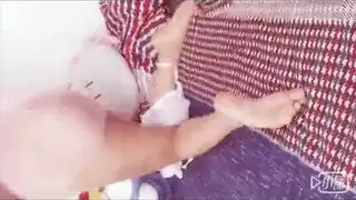 عاهرات صغيرات بالمعاطف البيضاء: سماعات الطبيب وجماع جماعي عنيف