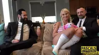 تضع ايدها فلكس كلها