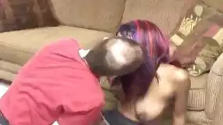 سكسسكس بنت داخلة الحمام ويدخلو ورائها شباب