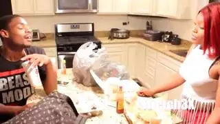 تشاركه الاريكه