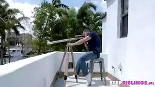 فتاة بشرة داكنة في ملابس داخلية مثيرة، دوللي ليل حصلت على كس مشعرات، من قبل رجل أسود وسيم