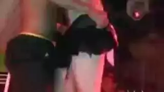 قبلات سوء صيني اباحي
