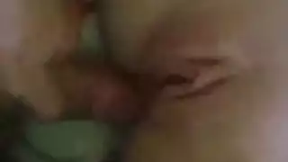 خينت زوج مع مع الخدام في غرفت النوم