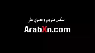 الام تعدب ابنها وتنيكه في طيزه