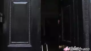 كس بيج تيرنر المحلوق يتم تدميره من قبل المراهقة أليسا