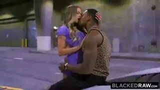 قذف الكس من زنجي اسود