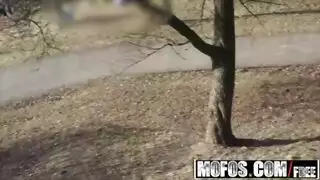 سكس اختيار يلعب بنت