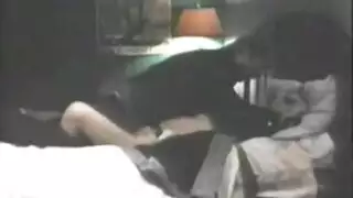 ليلة العرسان الأمريكيين الأولى: جنس مزدوج