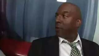 أربعة بالإصبع صقيل سري لانكا