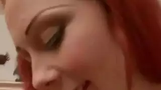ضخ أحمر محبر في وضع راعية البقر