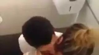 دش الذهبي خنثى الهيمنة مقابلة