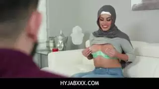 مدرب حافلة ركاب غريب متجرد