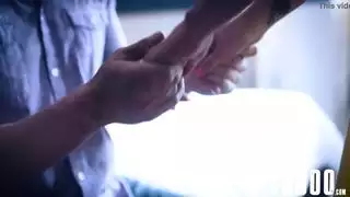 وضع القضيب في صدر كبير