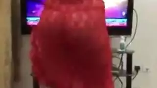 رقص علي الشاطئ