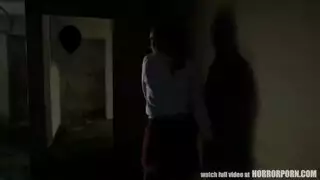 نيك الفتاة الامريكية من ١٠ زنوج