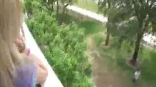 مراهقات مثليات يحصلن على قضيب من الأب في مشهد جنس جماعي