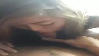كس آسيوي كثيف مدمن على جنس قوي كل يوم