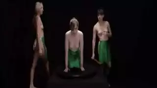 دكتور هيج الم يده ونيك الطيز