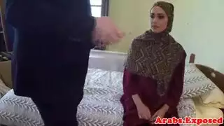 محجبة في بلاد الاجانب