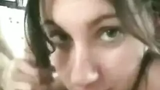 صغيره في السن كسها ضيق وزب كبير