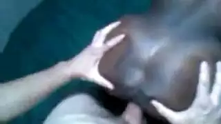 ابن يتخرش امه