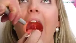 وصول النشوة بنت تستمني لوحدها وحدوث الرعشة