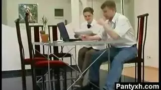 كلبه مطيعه تنذل وتناج