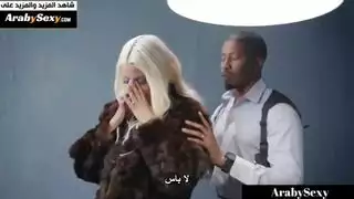 مكبلة ومثارة: التحقيق يتحول إلى جنس شرجي قاسي
