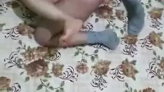 حركة إباحية قاسية: يتم ضرب مهبل المرأة المصرية حتى النهاية