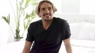 قضيب شاب يرضي امرأة أنيمي ذات خبرة