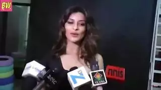 مجموعة بنات رقص اغراء