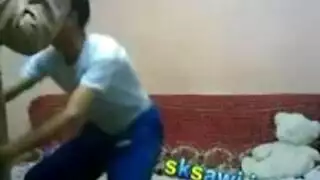 شريط جنسي مصري كلاسيكي: المشهد الصريح لكريم وأم نوال