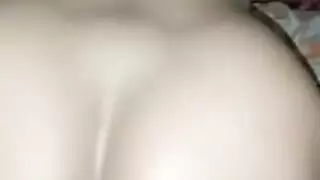 قذف، أنين، وحشوات كريمية متعددة